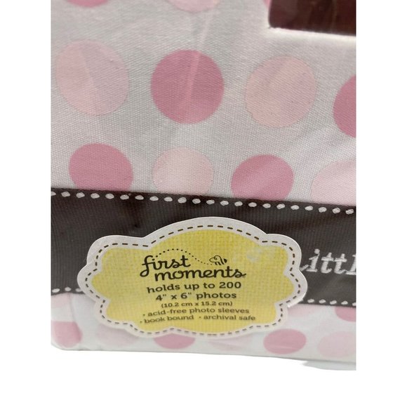 First Moments Baby Girl Photo Album Princess Holds up to 200 4x6 photos New - Picture 6 of 7